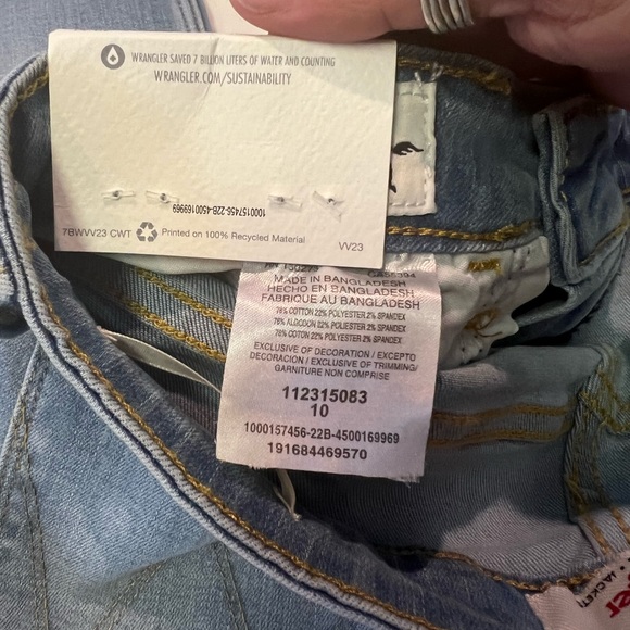 Wrangler the unforgettable skinny Jean - Picture 2 of 5